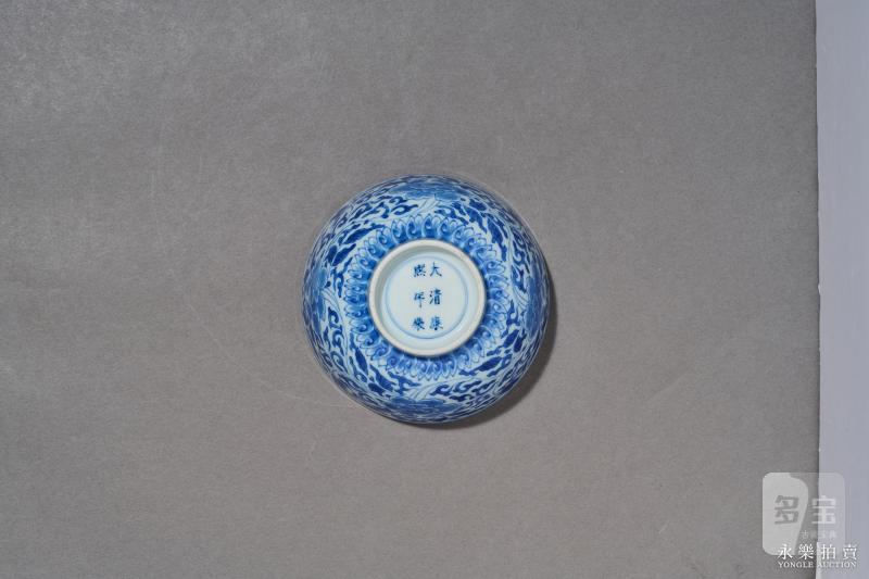 清康熙 青花缠枝牡丹纹碗 - 图7